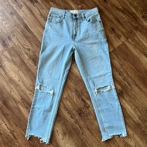 Abercrombie & Fitch Mom Jean